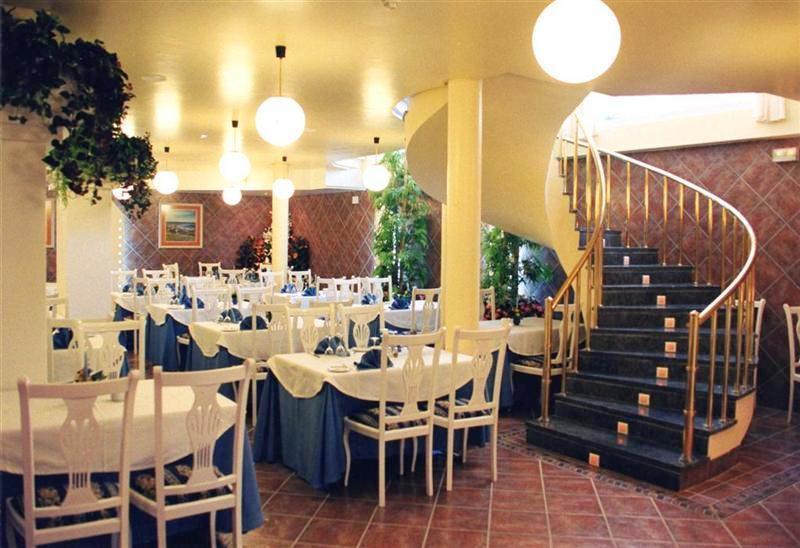 Hotel Villa De Laredo Fuengirola Exterior foto